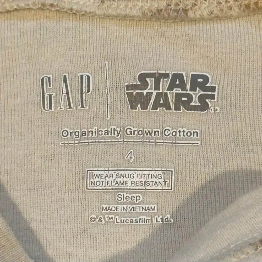 GAP Kids Long Sleeve Star Wars Storm Trooper Cotton Pajama Set PJs. 4. 4T.